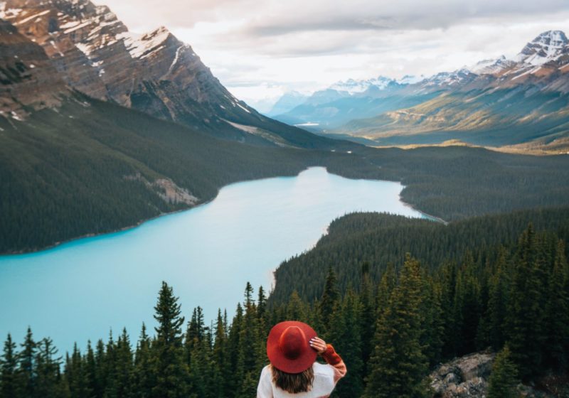 25 Hiking Essentials You Will Definitely Need For A Perfect Outdoor Adventure